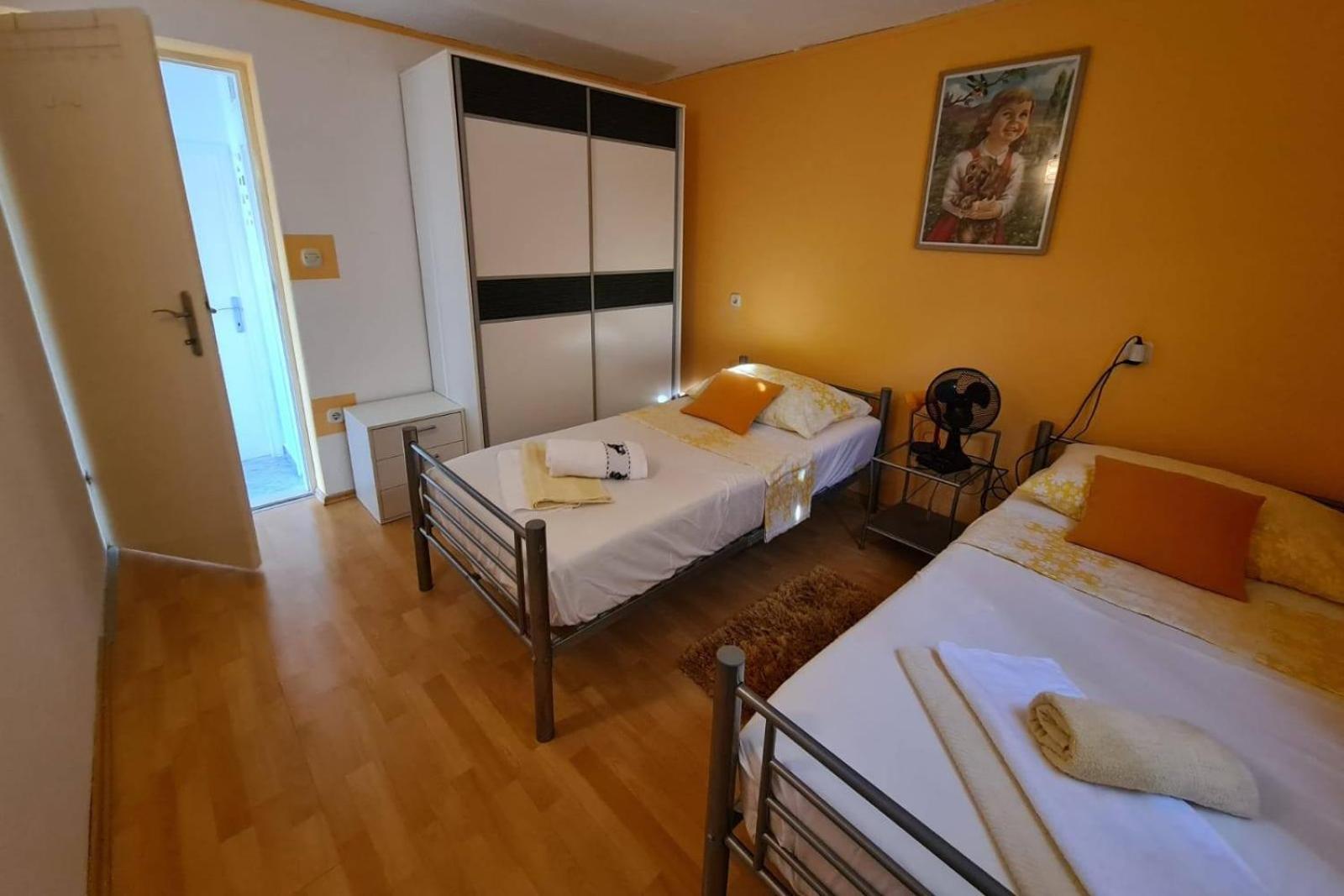 Apartments With A Parking Space Postira, Brac - 2911 객실 사진