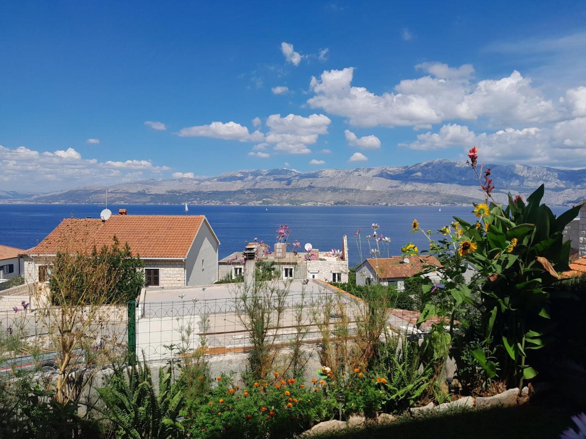 Apartments With A Parking Space Postira, Brac - 2911 외부 사진
